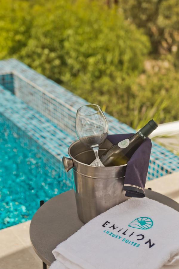 Enilion Luxury Suites Kyra Panagia Buitenkant foto