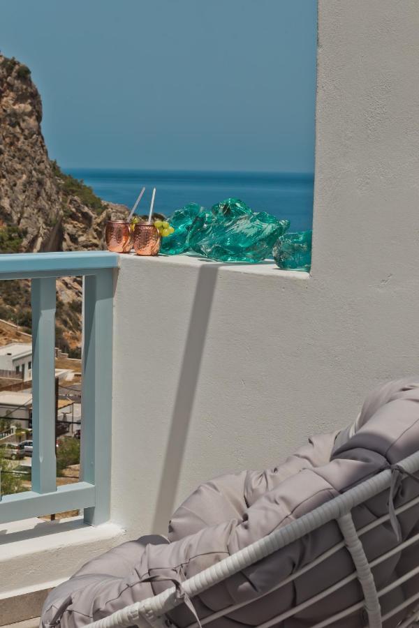 Enilion Luxury Suites Kyra Panagia Buitenkant foto