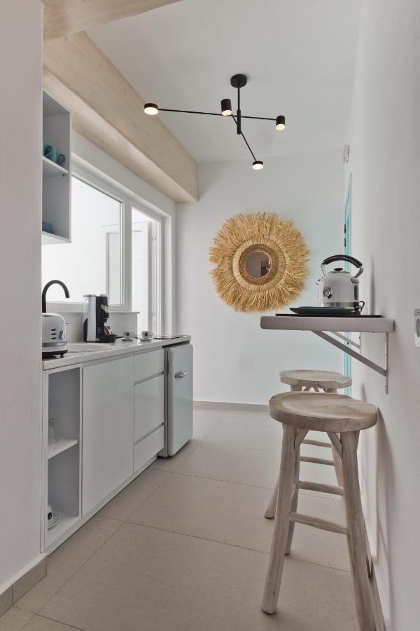 Enilion Luxury Suites Kyra Panagia Buitenkant foto