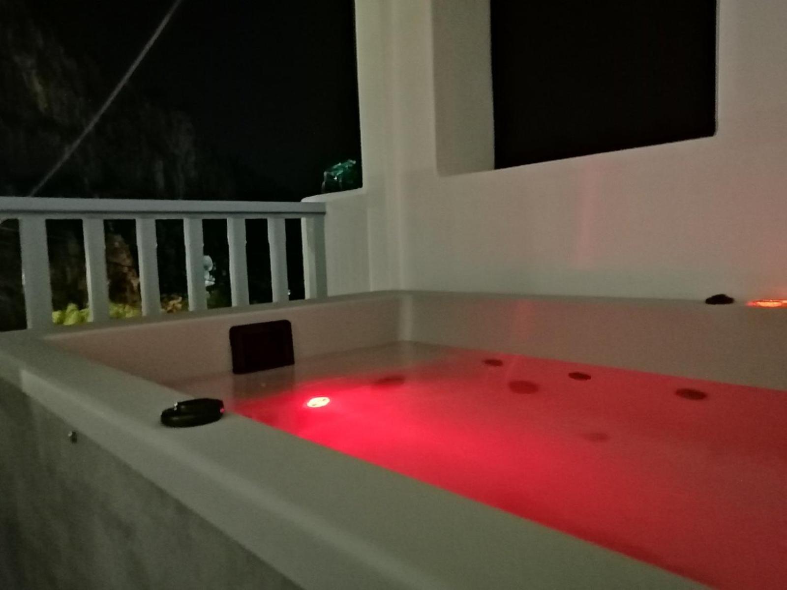 Enilion Luxury Suites Kyra Panagia Buitenkant foto