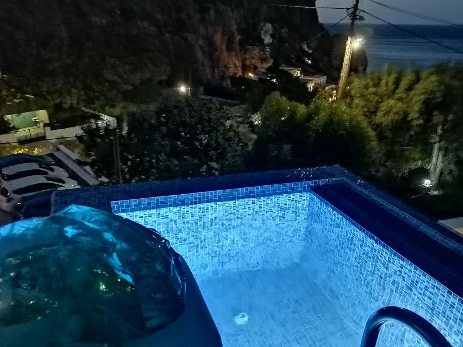 Enilion Luxury Suites Kyra Panagia Buitenkant foto
