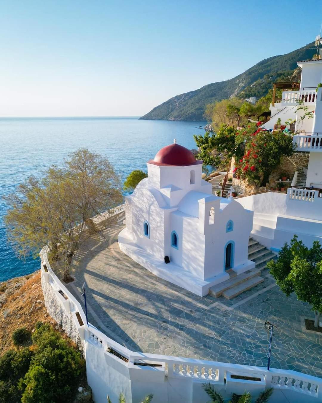Enilion Luxury Suites Kyra Panagia Buitenkant foto